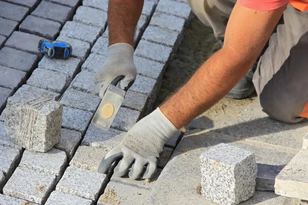 vos-travaux-de-voirie-par-un-professionnel-a-gonneville-le-theil